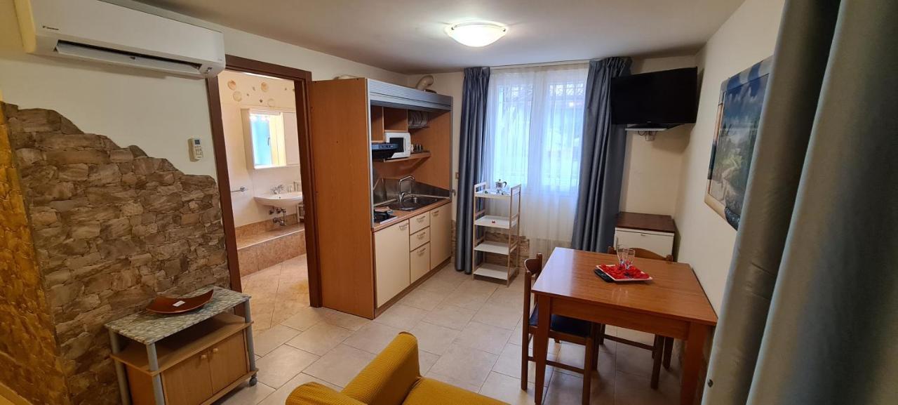 Residence La Villetta Rimini Eksteriør billede