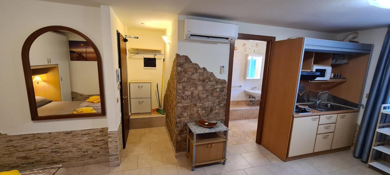 Residence La Villetta Rimini Eksteriør billede