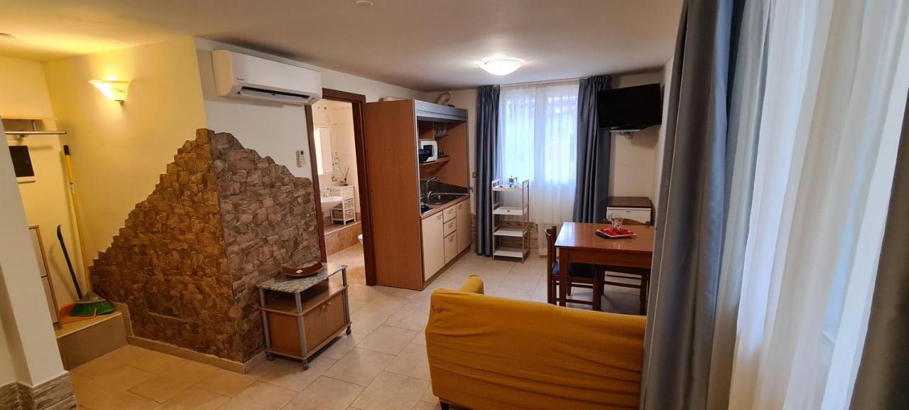 Residence La Villetta Rimini Eksteriør billede
