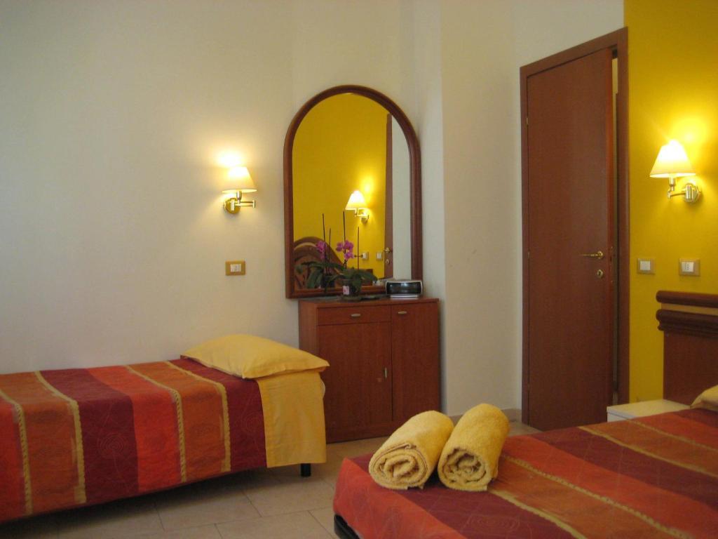 Residence La Villetta Rimini Værelse billede