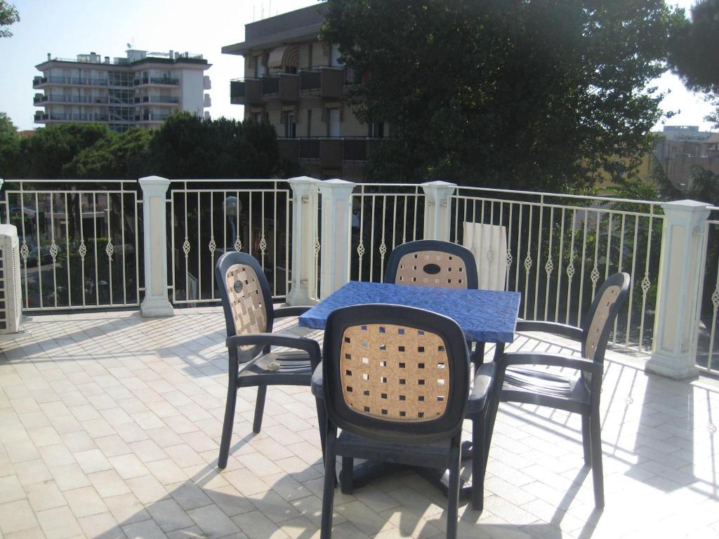 Residence La Villetta Rimini Værelse billede