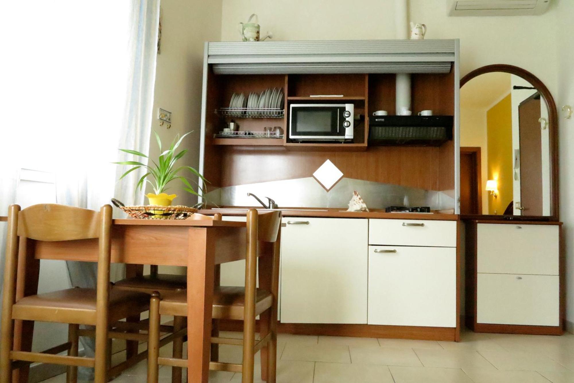 Residence La Villetta Rimini Eksteriør billede