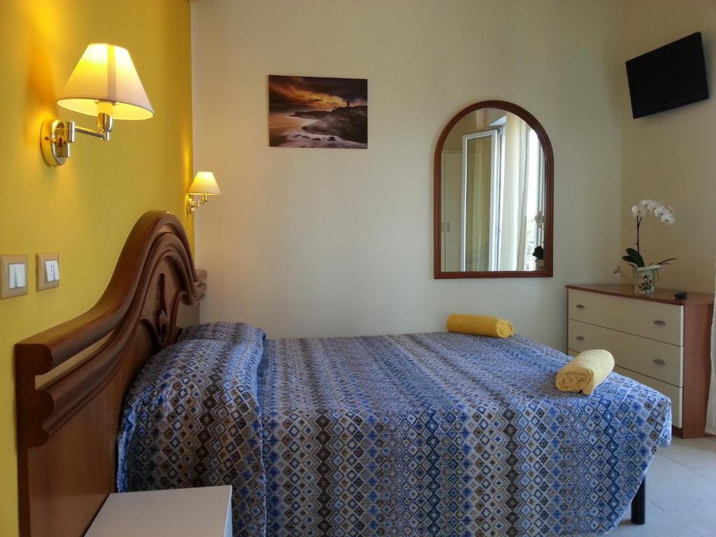 Residence La Villetta Rimini Værelse billede