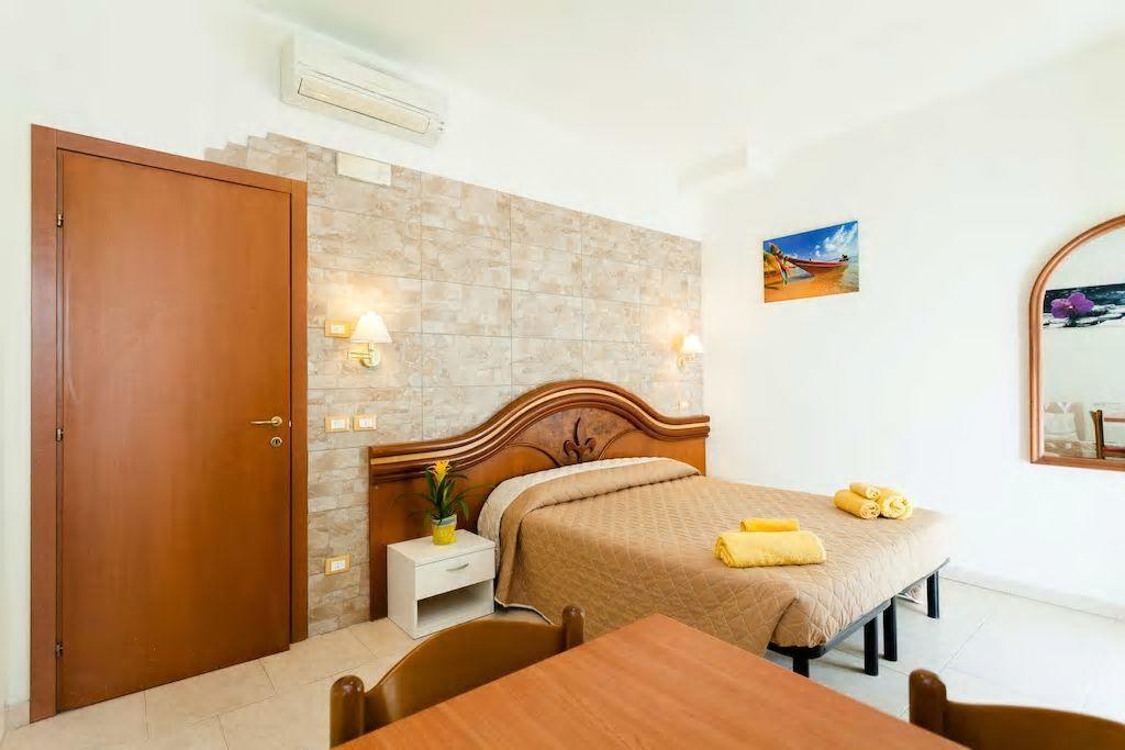 Residence La Villetta Rimini Eksteriør billede