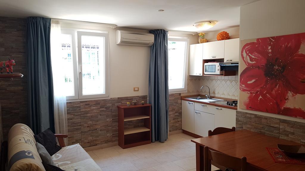 Residence La Villetta Rimini Eksteriør billede